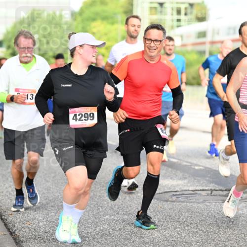 06.09.2026 - CURREX Alsterlauf Dr. Thomas Lammeyer http://msf.ph/oto/10131715 06.09.2026 09:55:14 Laufen 13, 4299, 22, 8077 meine-sportfotos.de
