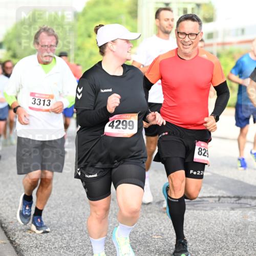 06.09.2026 - CURREX Alsterlauf Dr. Thomas Lammeyer http://msf.ph/oto/10131717 06.09.2026 09:55:14 Laufen 3313, 4299, 82, 22, 8 meine-sportfotos.de