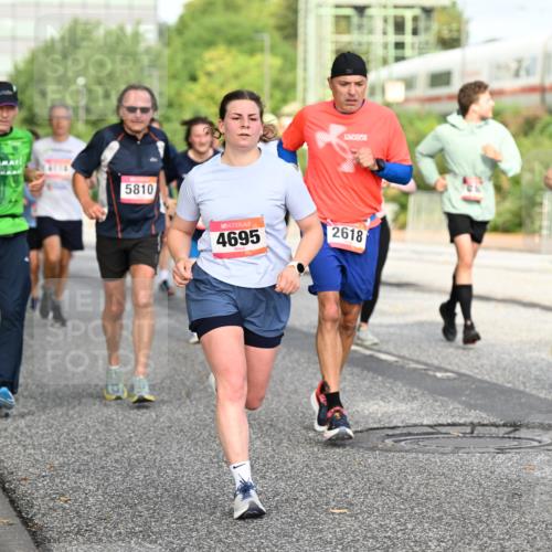 06.09.2026 - CURREX Alsterlauf Dr. Thomas Lammeyer http://msf.ph/oto/10131746 06.09.2026 09:55:17 Laufen 5099, 5810, 4695, 2618, 2706 meine-sportfotos.de