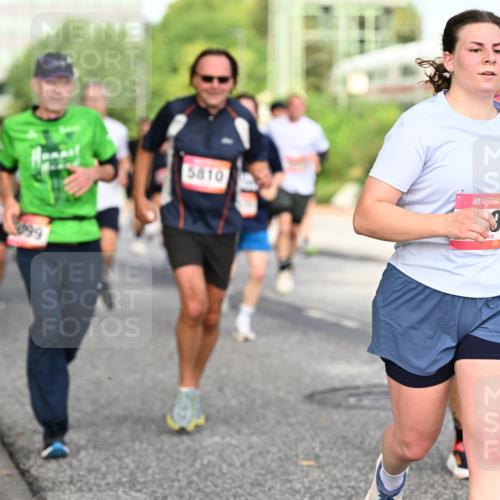 06.09.2026 - CURREX Alsterlauf Dr. Thomas Lammeyer http://msf.ph/oto/10131756 06.09.2026 09:55:18 Laufen 999, 5810, 35 meine-sportfotos.de