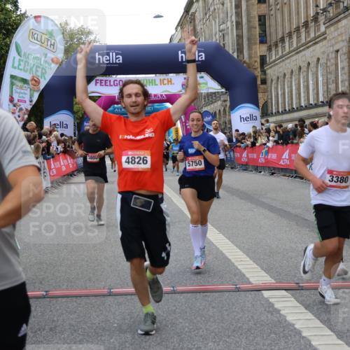 06.09.2026 - CURREX Alsterlauf Strokosch-Dieckow http://msf.ph/oto/10131759 06.09.2026 09:52:42 Ziel 2799, 2936, 3058, 3380, 3471, 3808, 4375, 4457, 4826, 5750, 5928, 8226 meine-sportfotos.de