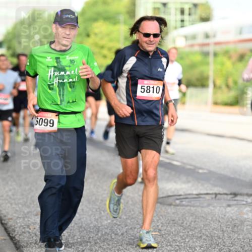 06.09.2026 - CURREX Alsterlauf Dr. Thomas Lammeyer http://msf.ph/oto/10131763 06.09.2026 09:55:19 Laufen 5810, 6099 meine-sportfotos.de