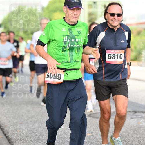 06.09.2026 - CURREX Alsterlauf Dr. Thomas Lammeyer http://msf.ph/oto/10131766 06.09.2026 09:55:19 Laufen 5810, 6099 meine-sportfotos.de