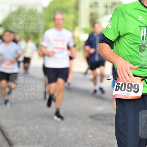 06.09.2026 - CURREX Alsterlauf Dr. Thomas Lammeyer http://msf.ph/oto/10131775 06.09.2026 09:55:20 Laufen 28, 6099, 5 meine-sportfotos.de