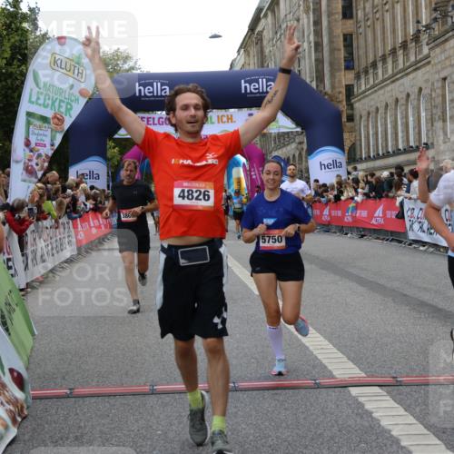 06.09.2026 - CURREX Alsterlauf Strokosch-Dieckow http://msf.ph/oto/10131786 06.09.2026 09:52:42 Ziel 2799, 2936, 3058, 3380, 3471, 3808, 4375, 4457, 4826, 5750, 5928, 8226 meine-sportfotos.de