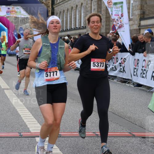 06.09.2026 - CURREX Alsterlauf Strokosch-Dieckow http://msf.ph/oto/10131788 06.09.2026 10:05:38 Ziel 3064, 3180, 3314, 3457, 4152, 4408, 4430, 4511, 5135, 5349, 5373, 5405, 5406, 5777, 6458 meine-sportfotos.de