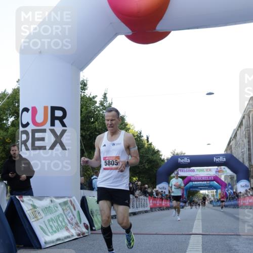 06.09.2026 - CURREX Alsterlauf Yannick Fuchs http://msf.ph/oto/10131806 06.09.2026 09:39:33 Ziel 2727, 2739, 3270, 3759, 3972, 4163, 5246, 5334, 5339, 5803 meine-sportfotos.de