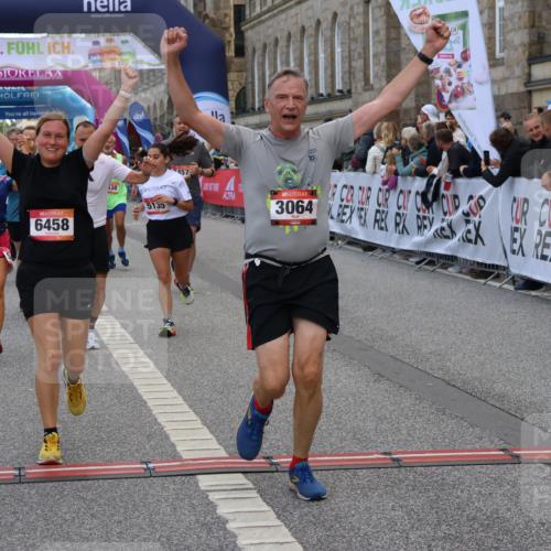 06.09.2026 - CURREX Alsterlauf Strokosch-Dieckow http://msf.ph/oto/10131826 06.09.2026 10:05:40 Ziel 2267, 2476, 2659, 3064, 3180, 3230, 3314, 3439, 3457, 4152, 4408, 4430, 4511, 4538, 5135, 5373, 5405, 5406, 5777, 6458 meine-sportfotos.de