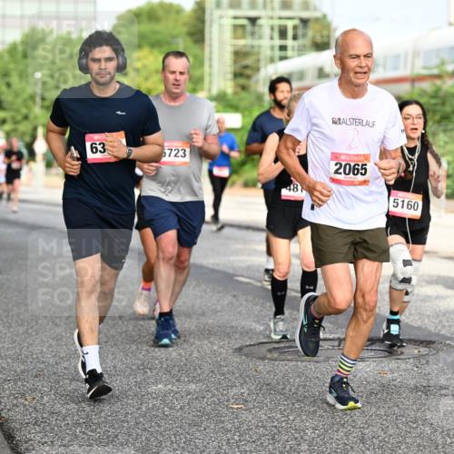 06.09.2026 - CURREX Alsterlauf Dr. Thomas Lammeyer http://msf.ph/oto/10131841 06.09.2026 09:55:31 Laufen 13474, 63, 5723, 2065, 5160, 5049 meine-sportfotos.de