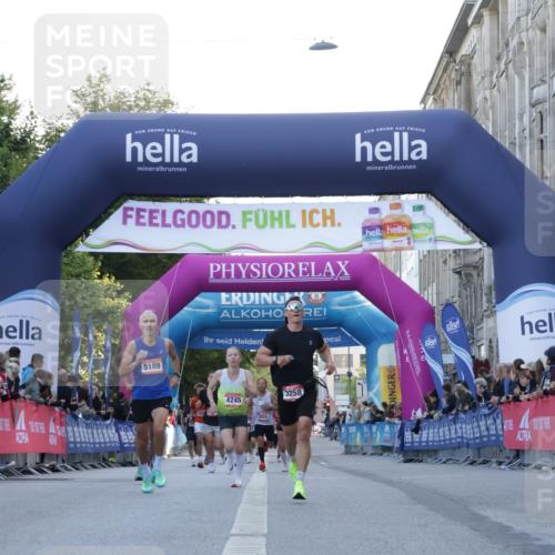 06.09.2026 - CURREX Alsterlauf Yannick Fuchs http://msf.ph/oto/10131886 06.09.2026 09:39:39 Ziel 2727, 3258, 4380, 5189, 5334, 5339, 5803 meine-sportfotos.de