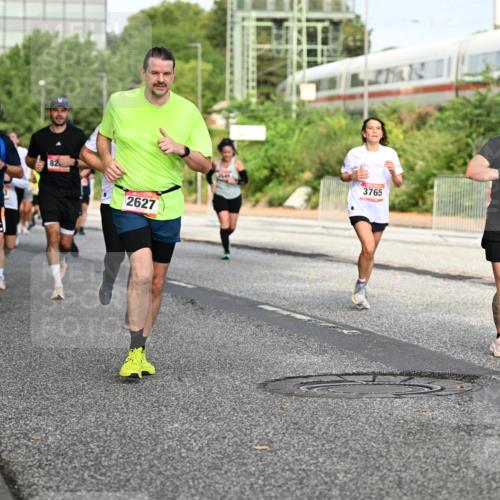 06.09.2026 - CURREX Alsterlauf Dr. Thomas Lammeyer http://msf.ph/oto/10131924 06.09.2026 09:55:40 Laufen 4856, 82, 2627, 3765, 2649 meine-sportfotos.de