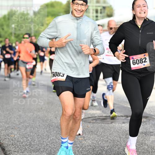 06.09.2026 - CURREX Alsterlauf Dr. Thomas Lammeyer http://msf.ph/oto/10131980 06.09.2026 09:55:46 Laufen 6083, 6082 meine-sportfotos.de