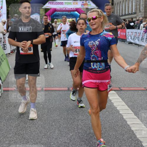 06.09.2026 - CURREX Alsterlauf Strokosch-Dieckow http://msf.ph/oto/10131985 06.09.2026 10:05:42 Ziel 2267, 2476, 2659, 3064, 3180, 3230, 3314, 3439, 3457, 4130, 4152, 4198, 4408, 4430, 4538, 5135, 5137, 5373, 5390, 5405, 5406, 5777, 6458 meine-sportfotos.de