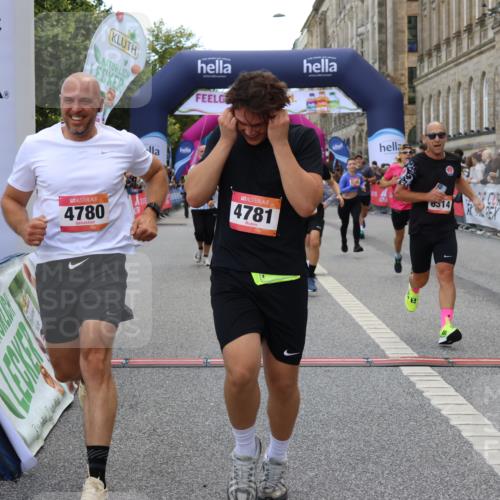 06.09.2026 - CURREX Alsterlauf Strokosch-Dieckow http://msf.ph/oto/10132020 06.09.2026 09:53:00 Ziel 2336, 2438, 2464, 2465, 2930, 3594, 3913, 3954, 3971, 4329, 4780, 4781, 5048, 5253, 5522, 6062, 6141, 6156, 6314, 8025, 8190, 8334 meine-sportfotos.de
