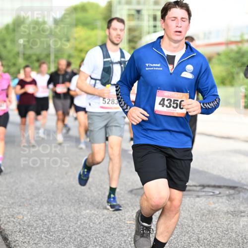 06.09.2026 - CURREX Alsterlauf Dr. Thomas Lammeyer http://msf.ph/oto/10132044 06.09.2026 09:55:53 Laufen 5283, 4350, 6443, 6312 meine-sportfotos.de