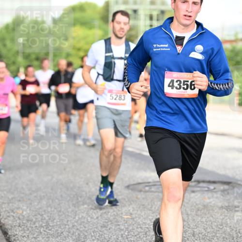 06.09.2026 - CURREX Alsterlauf Dr. Thomas Lammeyer http://msf.ph/oto/10132046 06.09.2026 09:55:53 Laufen 5283, 4356, 6443 meine-sportfotos.de