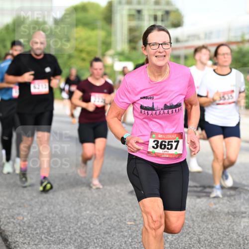06.09.2026 - CURREX Alsterlauf Dr. Thomas Lammeyer http://msf.ph/oto/10132069 06.09.2026 09:55:55 Laufen 6213, 3535, 3657 meine-sportfotos.de