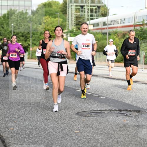 06.09.2026 - CURREX Alsterlauf Dr. Thomas Lammeyer http://msf.ph/oto/10132115 06.09.2026 09:56:01 Laufen 5154, 4291, 8023, 4748, 2780, 5712 meine-sportfotos.de