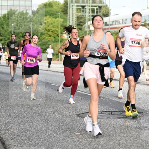 06.09.2026 - CURREX Alsterlauf Dr. Thomas Lammeyer http://msf.ph/oto/10132128 06.09.2026 09:56:02 Laufen 5154, 4291, 4091, 8023, 4748, 2220, 2780 meine-sportfotos.de