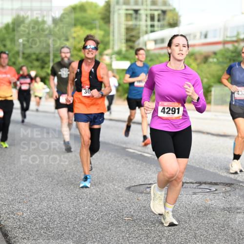 06.09.2026 - CURREX Alsterlauf Dr. Thomas Lammeyer http://msf.ph/oto/10132153 06.09.2026 09:56:04 Laufen 36, 4291, 4324 meine-sportfotos.de