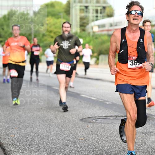 06.09.2026 - CURREX Alsterlauf Dr. Thomas Lammeyer http://msf.ph/oto/10132168 06.09.2026 09:56:06 Laufen 5154, 36 meine-sportfotos.de