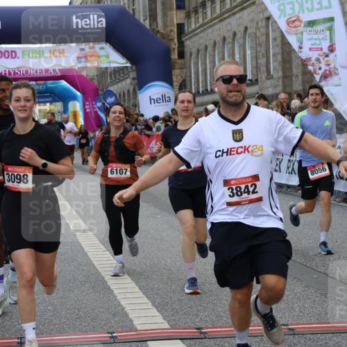 06.09.2026 - CURREX Alsterlauf Strokosch-Dieckow http://msf.ph/oto/10132171 06.09.2026 10:06:01 Ziel 3098, 3842, 3976, 4481, 4736, 4737, 4894, 5070, 5115, 5277, 5556, 5726, 5781, 6045, 6089, 6107, 6121, 6385, 8056, 8143 meine-sportfotos.de