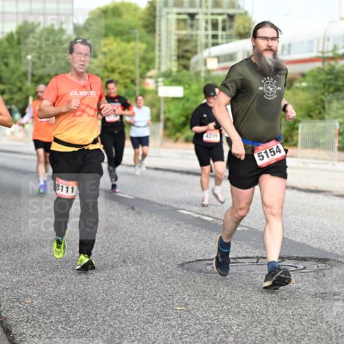 06.09.2026 - CURREX Alsterlauf Dr. Thomas Lammeyer http://msf.ph/oto/10132180 06.09.2026 09:56:07 Laufen 4478, 8111, 4209, 5154 meine-sportfotos.de