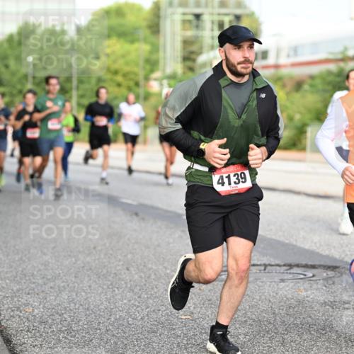 06.09.2026 - CURREX Alsterlauf Dr. Thomas Lammeyer http://msf.ph/oto/10132225 06.09.2026 09:56:11 Laufen 4139, 4158, 739 meine-sportfotos.de