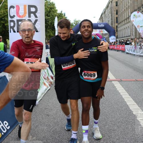 06.09.2026 - CURREX Alsterlauf Strokosch-Dieckow http://msf.ph/oto/10132249 06.09.2026 10:06:04 Ziel 2413, 2457, 2458, 3098, 3842, 3976, 4383, 4679, 4692, 4894, 5174, 5277, 5726, 5781, 6089, 6107, 6385, 8056, 8143, 8161 meine-sportfotos.de
