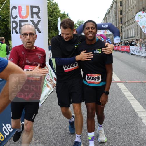 06.09.2026 - CURREX Alsterlauf Strokosch-Dieckow http://msf.ph/oto/10132258 06.09.2026 10:06:04 Ziel 2413, 2457, 2458, 3098, 3842, 3976, 4383, 4679, 4692, 4894, 5174, 5277, 5726, 5781, 6089, 6107, 6385, 8056, 8143, 8161 meine-sportfotos.de