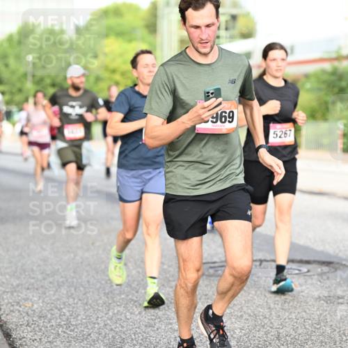 06.09.2026 - CURREX Alsterlauf Dr. Thomas Lammeyer http://msf.ph/oto/10132278 06.09.2026 09:56:17 Laufen 969, 5267 meine-sportfotos.de