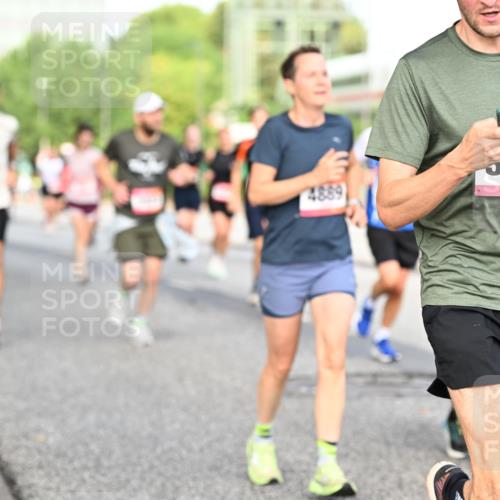 06.09.2026 - CURREX Alsterlauf Dr. Thomas Lammeyer http://msf.ph/oto/10132284 06.09.2026 09:56:17 Laufen 4889, 5969 meine-sportfotos.de