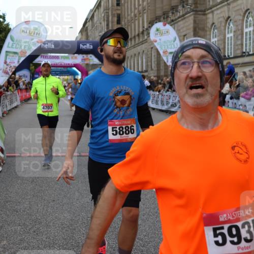 06.09.2026 - CURREX Alsterlauf Strokosch-Dieckow http://msf.ph/oto/10132327 06.09.2026 09:53:15 Ziel 2036, 2704, 3087, 4269, 4305, 4336, 4465, 4539, 4584, 4623, 4707, 4708, 4760, 4833, 4991, 5202, 5681, 5886, 5935, 5983, 8173, 8187, 8230, 8340 meine-sportfotos.de