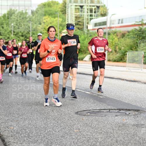 06.09.2026 - CURREX Alsterlauf Dr. Thomas Lammeyer http://msf.ph/oto/10132336 06.09.2026 09:56:23 Laufen 5064, 2947, 2743, 2136, 3364 meine-sportfotos.de