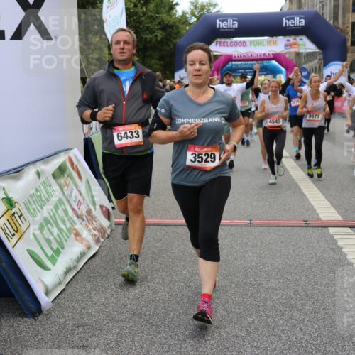 06.09.2026 - CURREX Alsterlauf Strokosch-Dieckow http://msf.ph/oto/10132376 06.09.2026 10:06:12 Ziel 2196, 2413, 2457, 2458, 2761, 2762, 2763, 2779, 3130, 3228, 3247, 3337, 3515, 3529, 3674, 3677, 3980, 4110, 4344, 4383, 4545, 4679, 4692, 4873, 5174, 5303, 5689, 6093, 6433, 8161 meine-sportfotos.de
