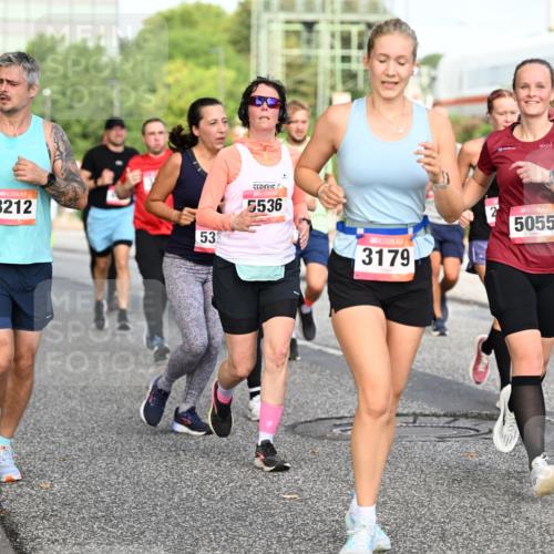 06.09.2026 - CURREX Alsterlauf Dr. Thomas Lammeyer http://msf.ph/oto/10132401 06.09.2026 09:56:29 Laufen 8212, 53, 5536, 3179, 5055, 1, 326 meine-sportfotos.de