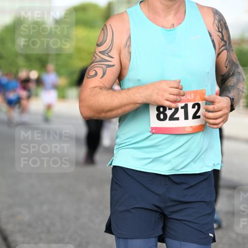 06.09.2026 - CURREX Alsterlauf Dr. Thomas Lammeyer http://msf.ph/oto/10132426 06.09.2026 09:56:31 Laufen 8212 meine-sportfotos.de