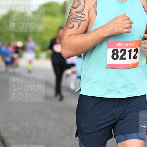 06.09.2026 - CURREX Alsterlauf Dr. Thomas Lammeyer http://msf.ph/oto/10132427 06.09.2026 09:56:31 Laufen 8212 meine-sportfotos.de