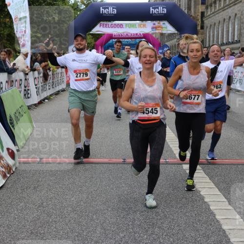 06.09.2026 - CURREX Alsterlauf Strokosch-Dieckow http://msf.ph/oto/10132437 06.09.2026 10:06:14 Ziel 2196, 2413, 2457, 2458, 2761, 2762, 2763, 2779, 3130, 3228, 3247, 3337, 3515, 3529, 3674, 3677, 3980, 4110, 4344, 4383, 4545, 4679, 4692, 4873, 5174, 5303, 5689, 6093, 6328, 6350, 6433, 8161 meine-sportfotos.de