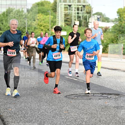 06.09.2026 - CURREX Alsterlauf Dr. Thomas Lammeyer http://msf.ph/oto/10132470 06.09.2026 09:56:36 Laufen 5222, 4916, 4578, 5497 meine-sportfotos.de