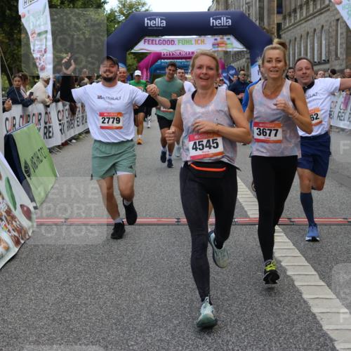 06.09.2026 - CURREX Alsterlauf Strokosch-Dieckow http://msf.ph/oto/10132473 06.09.2026 10:06:14 Ziel 2196, 2413, 2457, 2458, 2761, 2762, 2763, 2779, 3130, 3228, 3247, 3337, 3515, 3529, 3674, 3677, 3980, 4110, 4344, 4383, 4545, 4679, 4692, 4873, 5174, 5303, 5689, 6093, 6328, 6350, 6433, 8161 meine-sportfotos.de