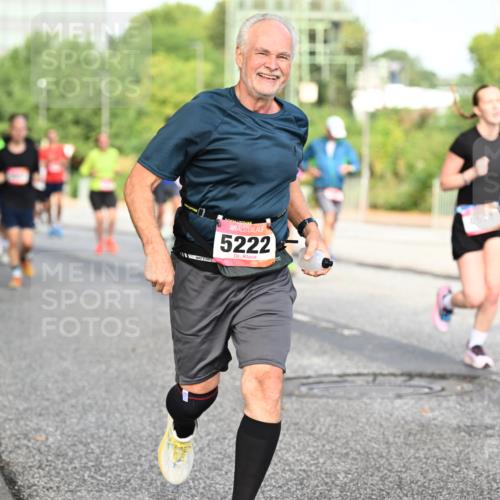 06.09.2026 - CURREX Alsterlauf Dr. Thomas Lammeyer http://msf.ph/oto/10132487 06.09.2026 09:56:38 Laufen 5222, 4916 meine-sportfotos.de