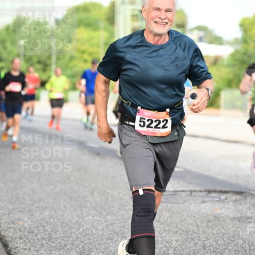 06.09.2026 - CURREX Alsterlauf Dr. Thomas Lammeyer http://msf.ph/oto/10132489 06.09.2026 09:56:38 Laufen 5222 meine-sportfotos.de