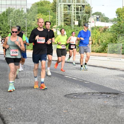 06.09.2026 - CURREX Alsterlauf Dr. Thomas Lammeyer http://msf.ph/oto/10132512 06.09.2026 09:56:41 Laufen 2940, 4180, 3506, 3507, 4, 5472, 2505, 389 meine-sportfotos.de