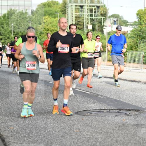 06.09.2026 - CURREX Alsterlauf Dr. Thomas Lammeyer http://msf.ph/oto/10132520 06.09.2026 09:56:42 Laufen 2940, 3506, 3507, 24, 5472, 2505 meine-sportfotos.de