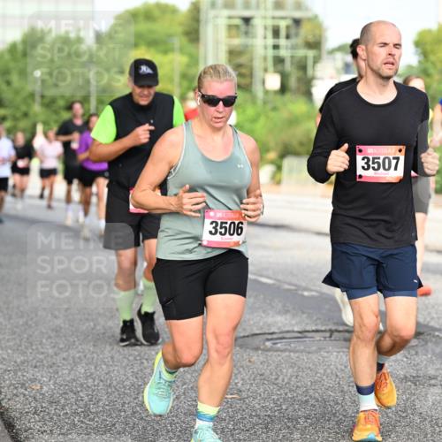 06.09.2026 - CURREX Alsterlauf Dr. Thomas Lammeyer http://msf.ph/oto/10132531 06.09.2026 09:56:43 Laufen 3506, 3507 meine-sportfotos.de