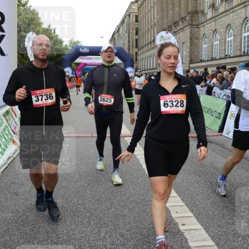 06.09.2026 - CURREX Alsterlauf Strokosch-Dieckow http://msf.ph/oto/10132550 06.09.2026 10:06:23 Ziel 2625, 2863, 3130, 3228, 3247, 3736, 3942, 3947, 4027, 4075, 4508, 4650, 4873, 5003, 5181, 5364, 5600, 5689, 6093, 6308, 6328, 6350, 8183 meine-sportfotos.de