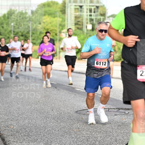 06.09.2026 - CURREX Alsterlauf Dr. Thomas Lammeyer http://msf.ph/oto/10132552 06.09.2026 09:56:45 Laufen 2940, 6112, 2257 meine-sportfotos.de