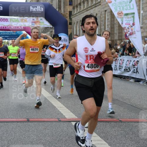 06.09.2026 - CURREX Alsterlauf Strokosch-Dieckow http://msf.ph/oto/10132557 06.09.2026 09:53:30 Ziel 2536, 2561, 2666, 2766, 2782, 3065, 3205, 3531, 3953, 4572, 4620, 4749, 4808, 4937, 4945, 4980, 5029, 5133, 5546, 5656, 5822, 5839, 6455, 8006, 8133 meine-sportfotos.de
