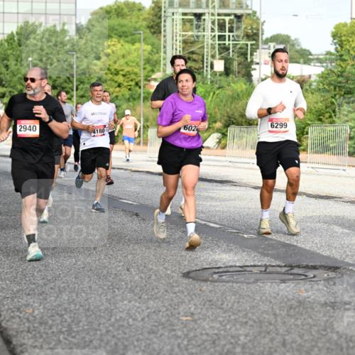 06.09.2026 - CURREX Alsterlauf Dr. Thomas Lammeyer http://msf.ph/oto/10132565 06.09.2026 09:56:47 Laufen 2856, 2089, 2940, 4180, 602, 6299, 8000 meine-sportfotos.de